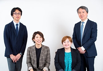 先生方の集合写真