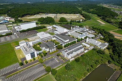 医薬品製造の滋賀工場が操業開始