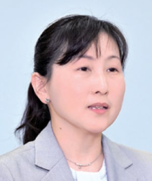 久留米大学看護部 慢性疾患看護専門看護師 中島 菜穂子 先生 久留米大学看護部 慢性疾患看護専門看護師 中島 菜穂子 先生